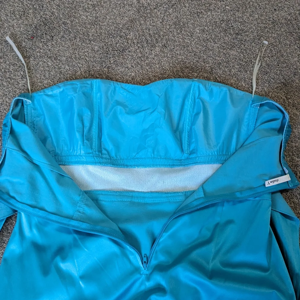 Studio Y Strapless Dress - Picture 3 of 10